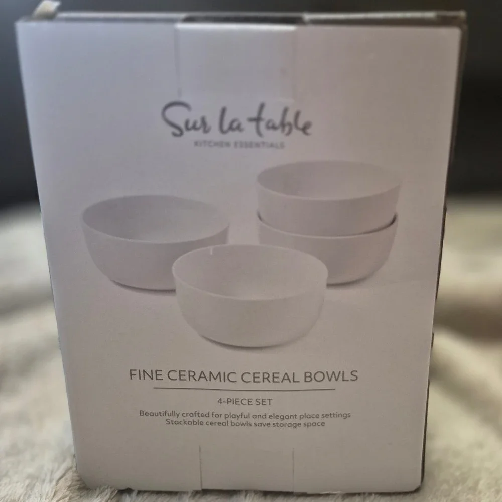 Sur La Table Kitchen Essentials Fine Ceramic Cereal Bowls White 4 Piece Set New